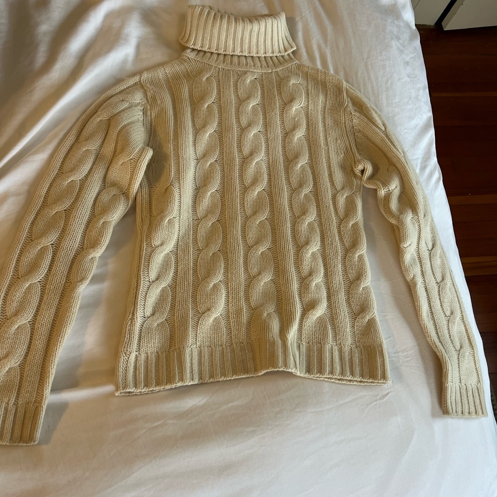 Lilly Pulitzer Cashmere Cable Knit Turtleneck Sweater